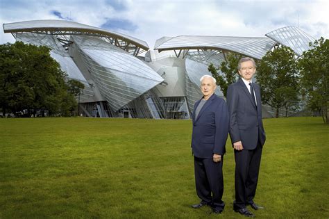 bernard arnault fondation louis vuitton diss